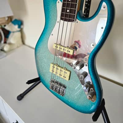 Fender Jazz blue de tiger bass 2024 - Sparkling blue image 3