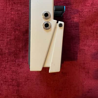 Boss DD-5 Digital Delay (Pink or Dark Gray Label) 1995 - 2003 - White image 4