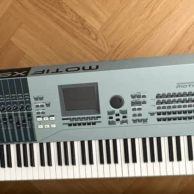 Yamaha MOTIF XS 8 ca. 2010