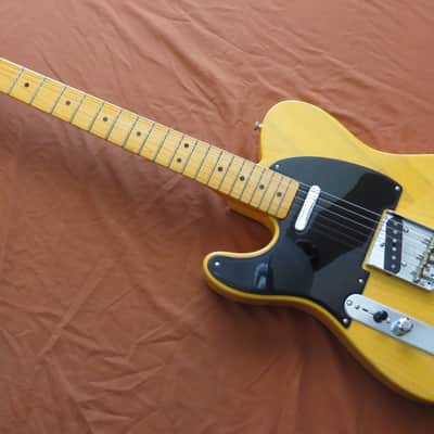 Lefty, Left Handed Fender American Vintage ‘52 Telecaster Reissue, Maple Fretboard, Butterscotch Blo image 2
