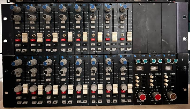 API 501 1980’s - Grey image 1