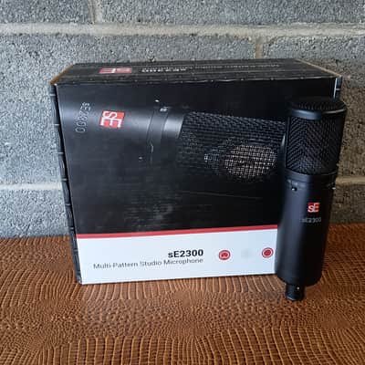sE Electronics sE2300 Large Diaphragm Multipattern Condenser Microphone - Black image 3