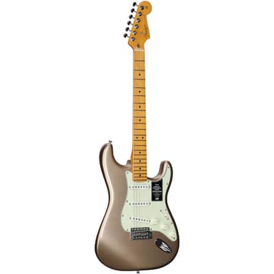Fender American Professional Classic Stratocaster Electric Guitar, Maple Fingerboard (with Gig Bag) image 6