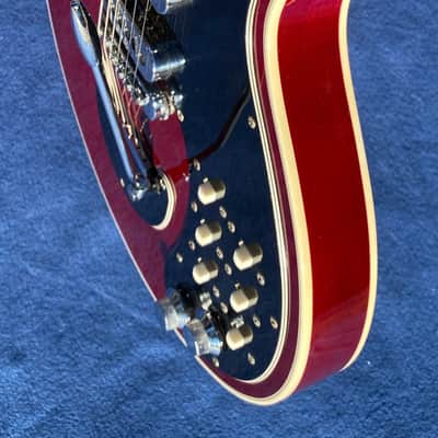 Guild Brian May Signature 1993 - Red see trough body image 6