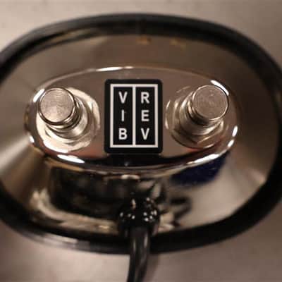 Fender 2-Button Vintage-Style Footswitch: with RCA Jacks image 3