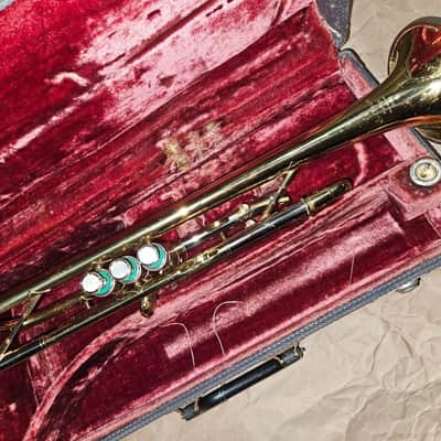 Couesnon Paris Trumpet with case. France. Very Good condition image 11