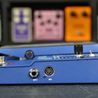 DigiTech Bass Whammy Pitch Shift Pedal 2014 - Present - Blue image 7