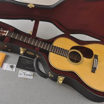 Martin Custom 000 28 VS 12 Fret Adirondack Long Scale #2492880 image 1