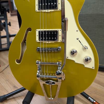 Duesenberg Starplayer TV 2025 - Gold Top image 3