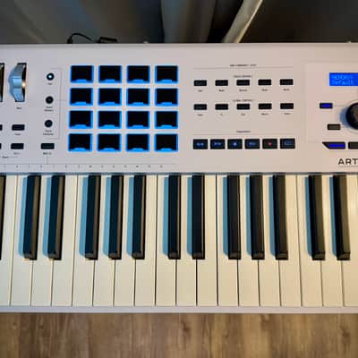 BRAND NEW ARTURIA KEYLAB 88 MKII & ALL ACCESSORIES—AMAZING! image 4