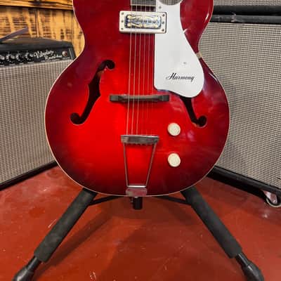 Harmony H53 Rocket 1959 - 1967 - Red Sunburst image 3