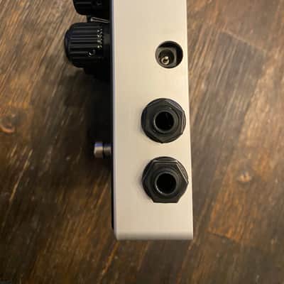 Darkglass Electronics Microtubes B7K Bass Preamp image 4