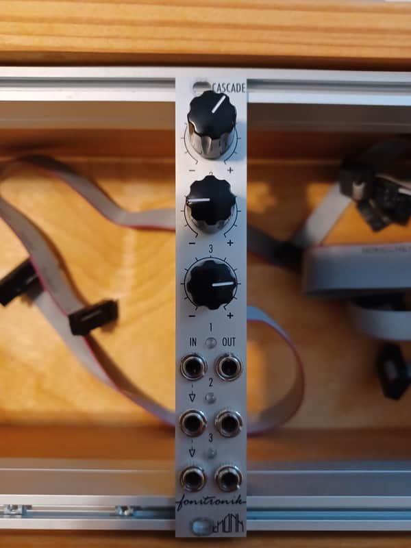 Thonk Cascade attenuverting mixer (silver) image 1