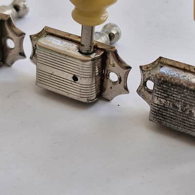 Kluson set of 6 (3+3) no line single ring tuners - 1953 - to mid 1956 image 8