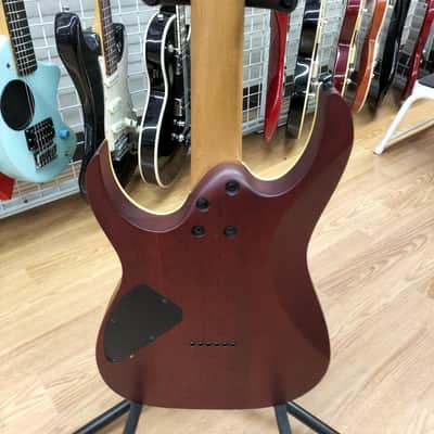 Ibanez RGEW521ZC Electric Guitar with Unique Design image 7
