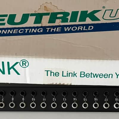 Neutrik NYS-SPP-L1 48-Point TRS Patchbay 2010s - Black image 3