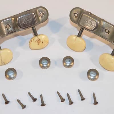 Vintage 1960's Brev Treble Clef 3 on a Side Guitar Tuners Made in Italy EKO, VOX, Cucianelli image 2