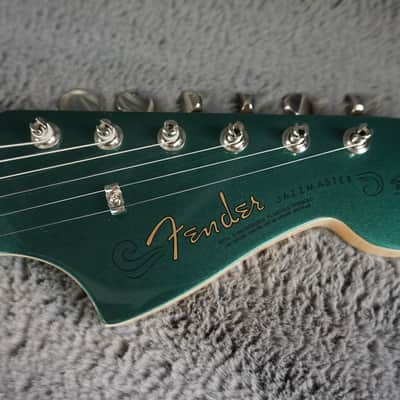 Fender MIJ Traditional ‘60s Jazzmaster MH Sherwood Green Metallic Kinko Music FSR 2026 - Matching Headstock image 13