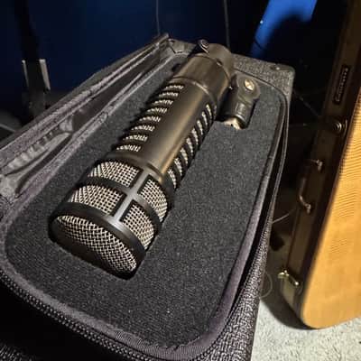 Electro-Voice RE320 Cardioid Dynamic Microphone 2011 - Present - Black image 3