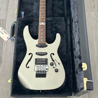 Dean Vinman Vinnie Moore 2020 - Metallic Silver image 3