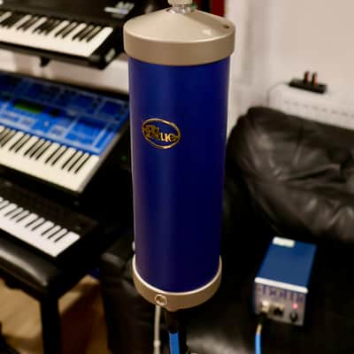 Blue Bottle Tube Mic with B6 & B0 Capsules 2010s - Blue image 11
