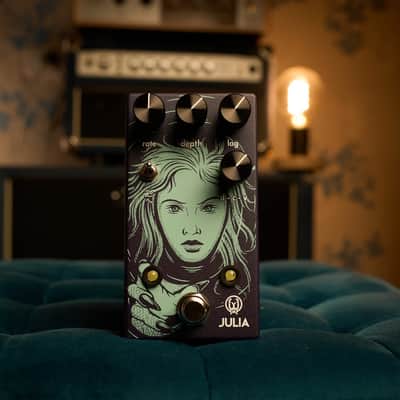 Walrus Audio Julia Chorus / Vibrato V2 image 2