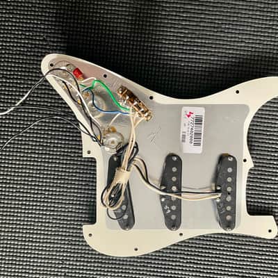 Fender Pure Vintage ‘59 Loaded Pickguard 70th Anniversary Player Stratocaster Staggered Single Coil Strat Pickups White Pearloid Black Pickup Covers Knobs image 7
