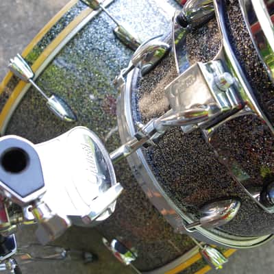 Gretsch Renown Blue metal sparkle Maple black silver blue Drum set kit 22 bass 16 12 tom 3 piece image 4