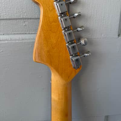 Fender American Vintage Thin Skin '62 Jazzmaster Daphne Blue image 18