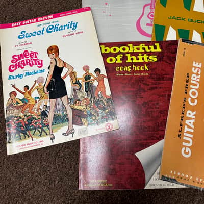 Used Vintage Retro Old Set of 8 different music books Guitar image 2