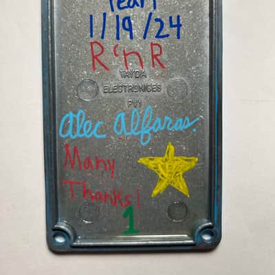 AlfaTone Black Pearl #1 2024 - Blue Green Mixture (Funny Little Boxes 1991 Pearl Jam Ten style guitar pedal) image 4