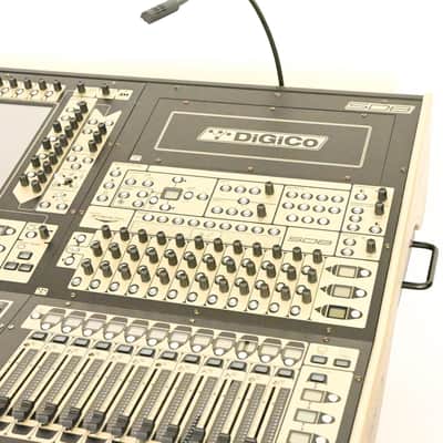 DiGiCo SD8 120-Channel Digital Mixing Console w/ Waves Card + ST Optical CG01Z7P *ASK FOR SHIPPING* image 2