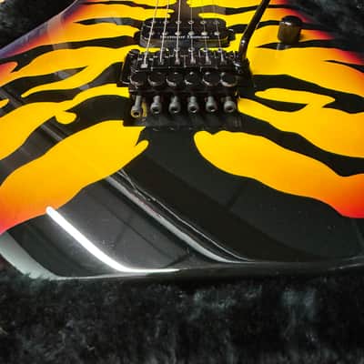 Vintage ESP George Lynch Sunburst (Purple) Tiger Signature image 10