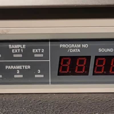 Akai XE-8 with additional rom cards