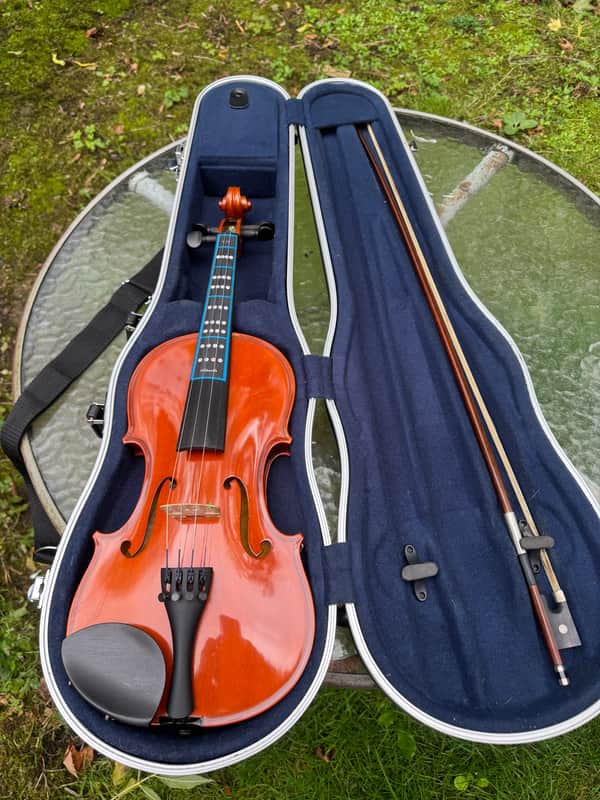 Yamaha V3 2024 - Amber image 1