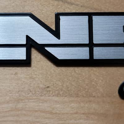 Line 6 Classic Logo - Metal image 1