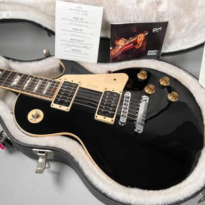 2011 Gibson Les Paul Classic Black Finish w/OHSC image 5