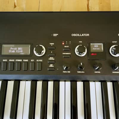 Korg KingKORG Limited Edition 61-Key Analog Modeling Synthesizer 2010s - Black image 3