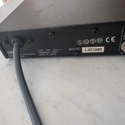 Yamaha SPX990 Professional Multi-Effect Processor 1990s - Black image 9
