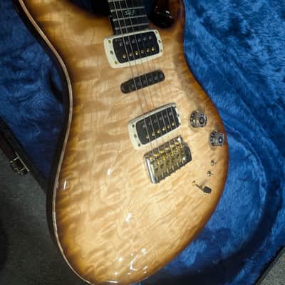 PRS Modern Eagle. V - Quilted top image 1