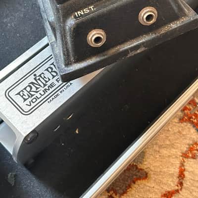 Pedal Lot Wahs Volume Pedals Cry Baby Hellbabe + Case AS-IS image 5