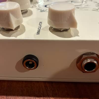 Heather Brown Electronicals The Blessed Mother: Light Gain Transparent Overdrive / Boost 2010s - White image 3