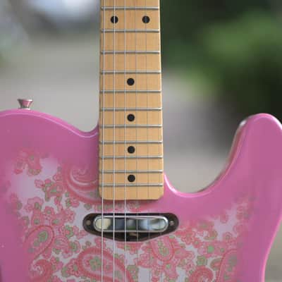 Del-Tone 50's T-Style Multibender, Light Aging - Pink Paisley image 6
