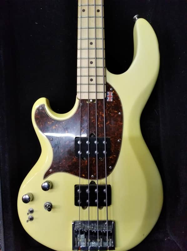 Gordon Smith Gryphon 2014 - Sparkly Cream image 1