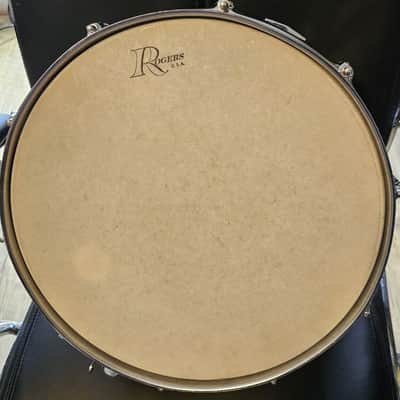 Rogers "5-Line" Dyna-Sonic 5x14" Brass Snare. "Beavertail" Lugs 1967 - 1974 - Chrome image 7