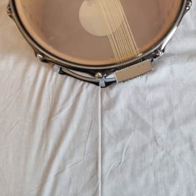 Ludwig 1979 14"x10" Challenger II Parade Marching Drum 1979 - 10 lug - White cortex image 7