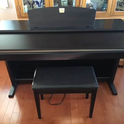 YAMAHA CLAVINOVA CLP-120 DIGITAL PIANO MINT CONDITION image 11