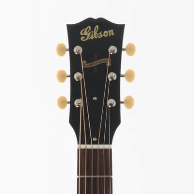 Gibson Custom 1942 Banner J-45 Vintage Sunburst [21656038] (07/29) image 10