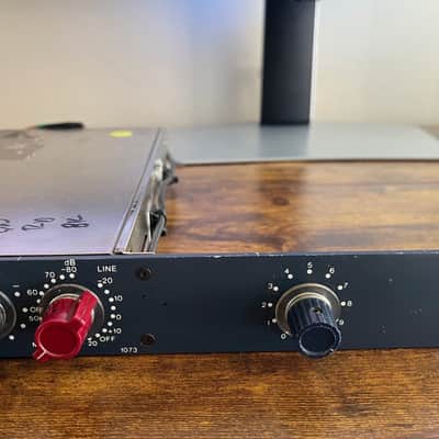 Vintage Neve 1073 Preamp | EQ image 19