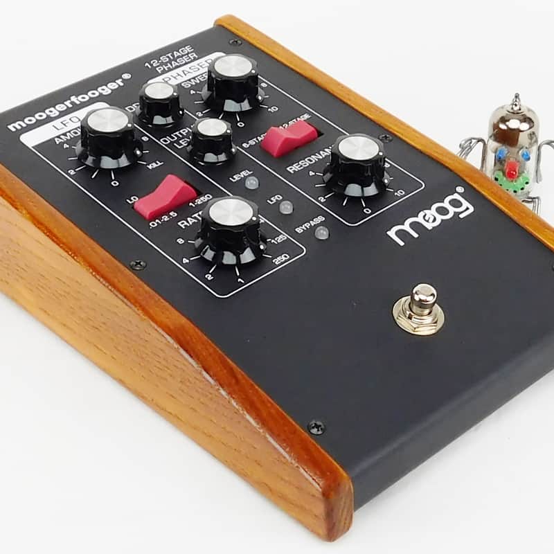 1999 – 2018 Moog MF-103 Moogerfooger 12-Stage Phaser Black